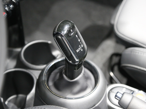 2018MINI CABRIO Ϻ܇չ