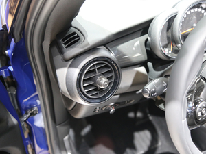 2018MINI CABRIO Ϻ܇չ