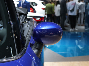 2018MINI CABRIO Ϻ܇չ