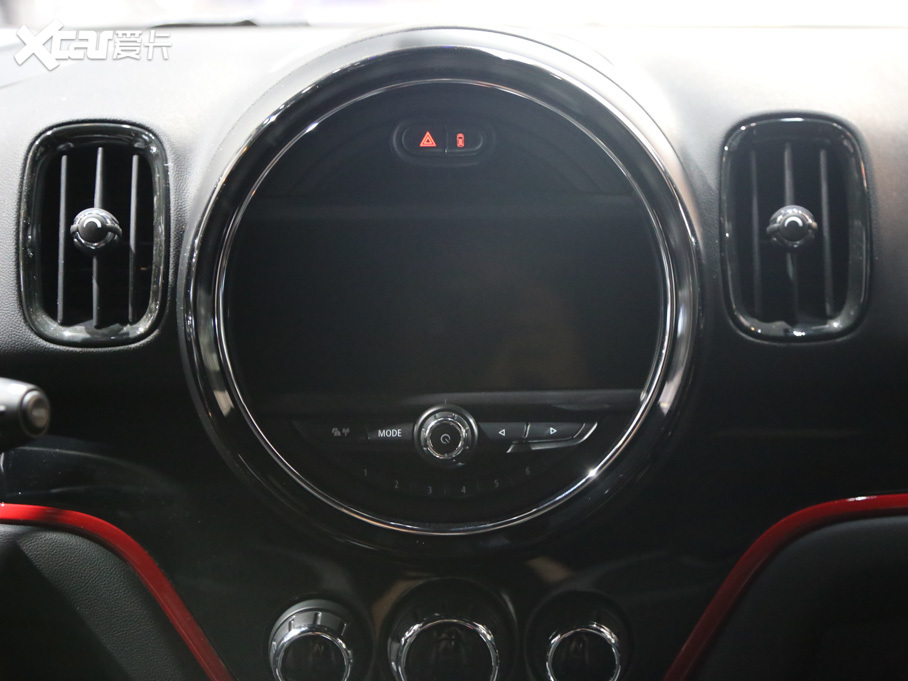 2018MINI JCW COUNTRYMAN 