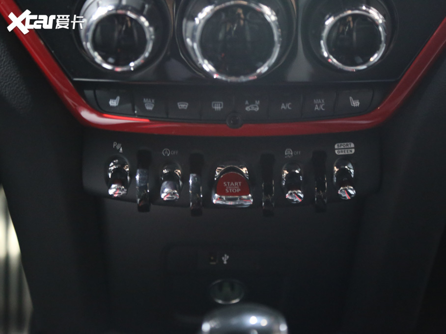 2018MINI JCW COUNTRYMAN 