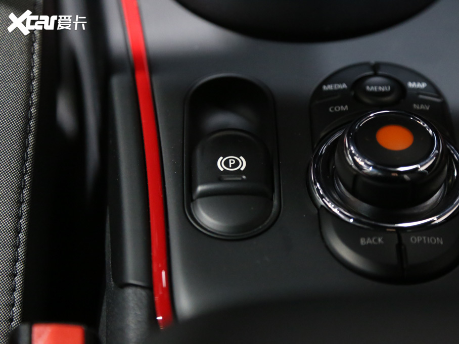 2018MINI JCW COUNTRYMAN 