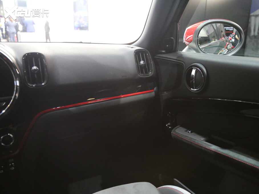 2018MINI JCW COUNTRYMAN 