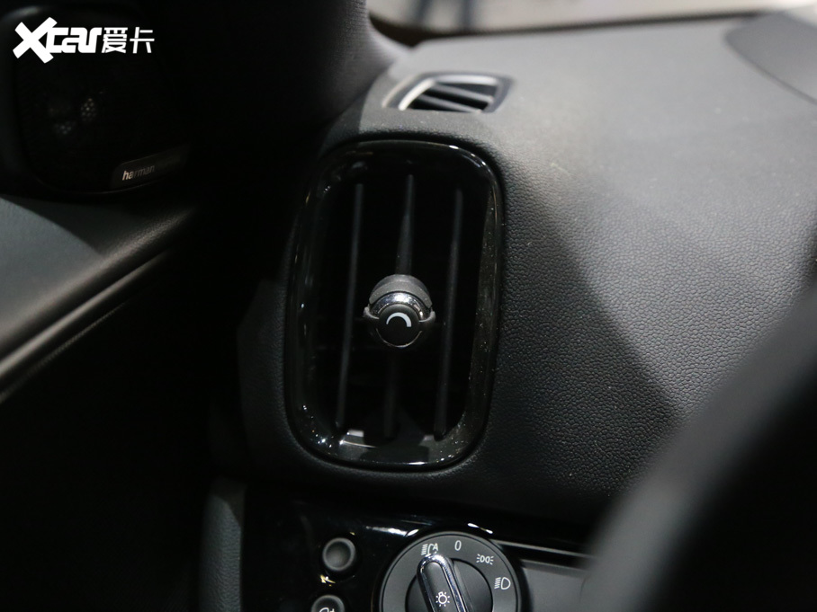 2018MINI JCW COUNTRYMAN 