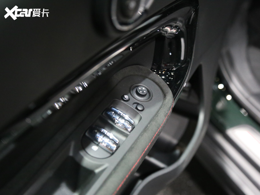 2018MINI JCW COUNTRYMAN 