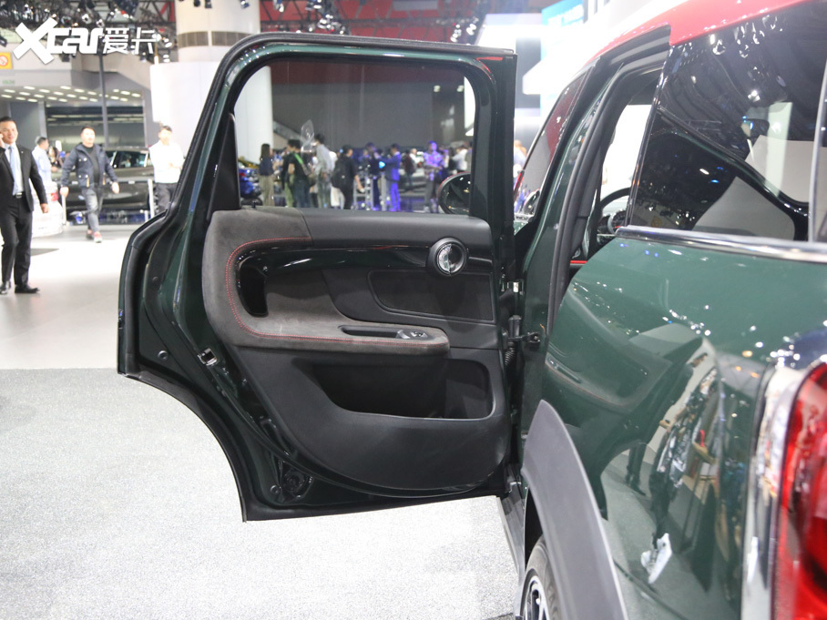 2018MINI JCW COUNTRYMAN 