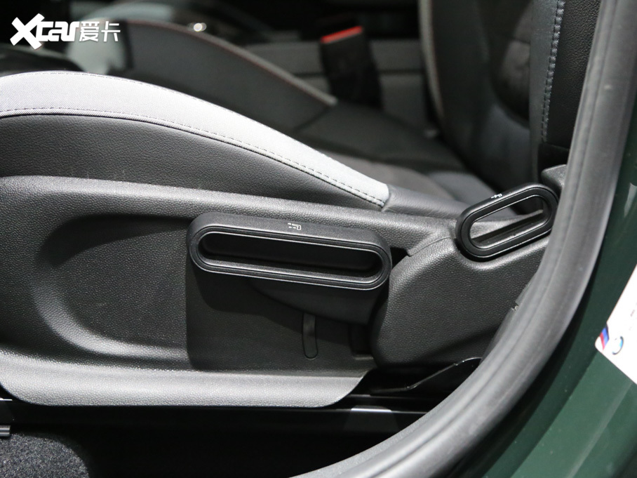 2018MINI JCW COUNTRYMAN 