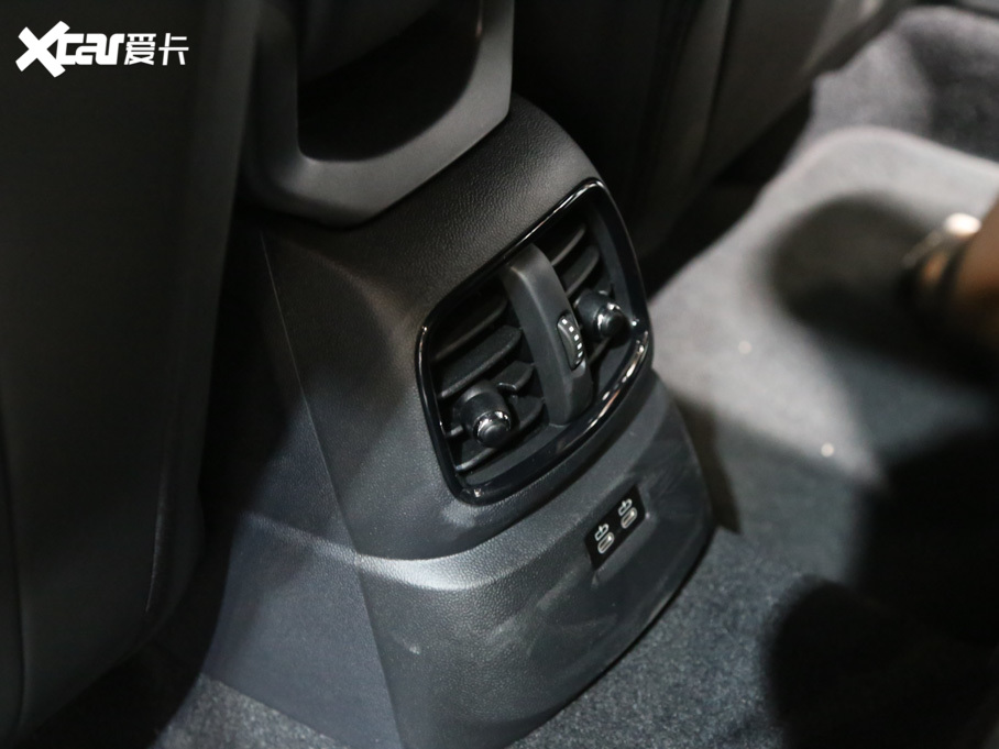 2018MINI JCW COUNTRYMAN 