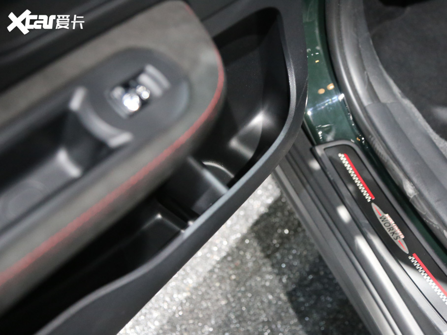 2018MINI JCW COUNTRYMAN 