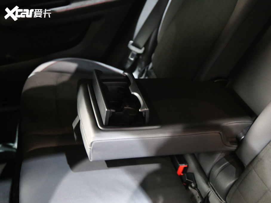 2018MINI JCW COUNTRYMAN 