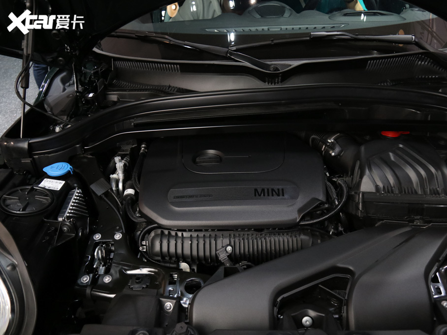 2018MINI JCW COUNTRYMAN 