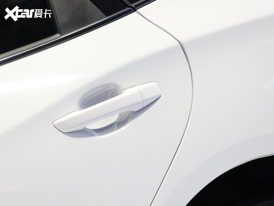 2020vB30 EV EV400