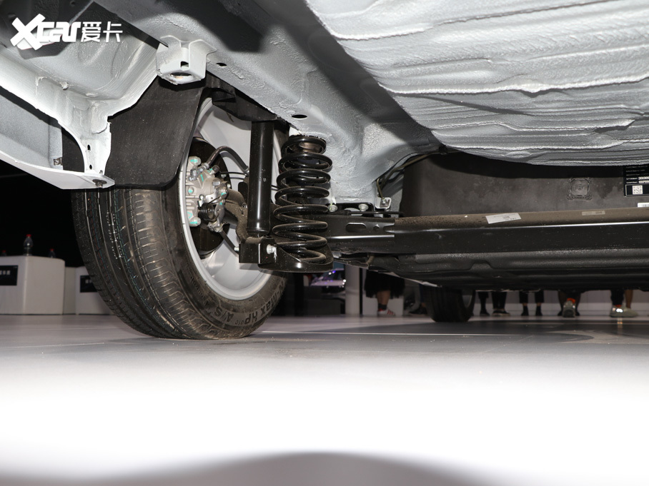 2020vB30 EV EV400