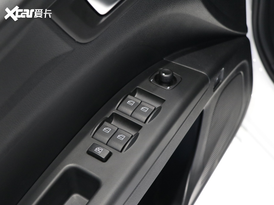 2020vB30 EV EV400