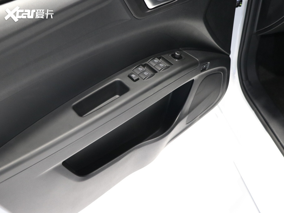 2020vB30 EV EV400