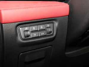 2019LCS85 COUPE Ϻ܇չ