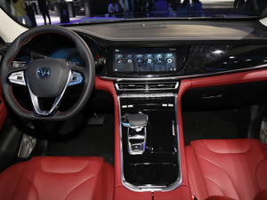 2019LCS85 COUPE Ϻ܇չ