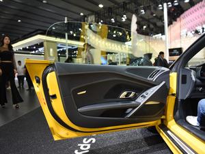 2021V10 Spyder RWD Ϻ܇չ