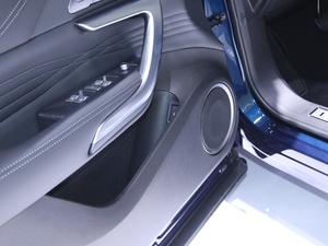 2020κ VV7-PHEV Ϻ܇չ