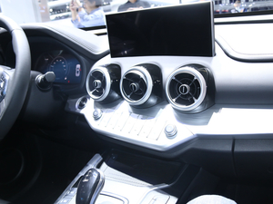 2020κ VV7-PHEV Ϻ܇չ