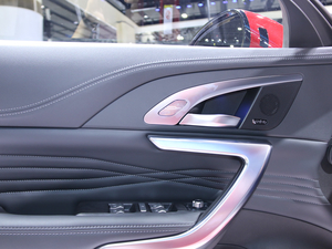 2020κ VV7 GT-PHEV Ϻ܇չ