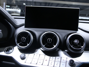 2020κ VV7 GT-PHEV Ϻ܇չ