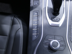 2020κ VV7 GT-PHEV Ϻ܇չ