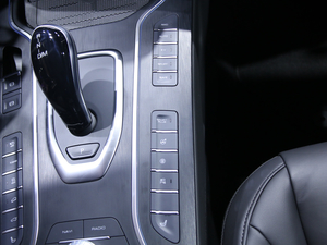 2020κ VV7 GT-PHEV Ϻ܇չ