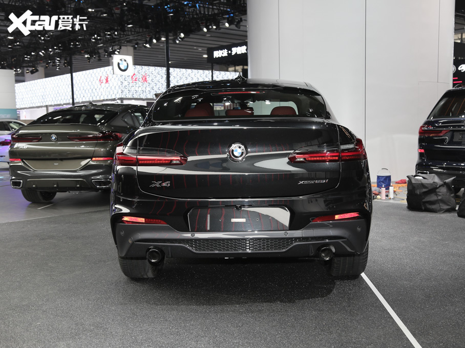 2019RX4 xDrive 25i Tʿ