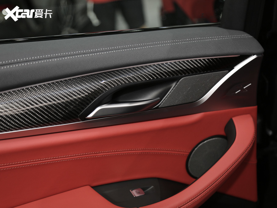 2019RX4 xDrive 25i Tʿ