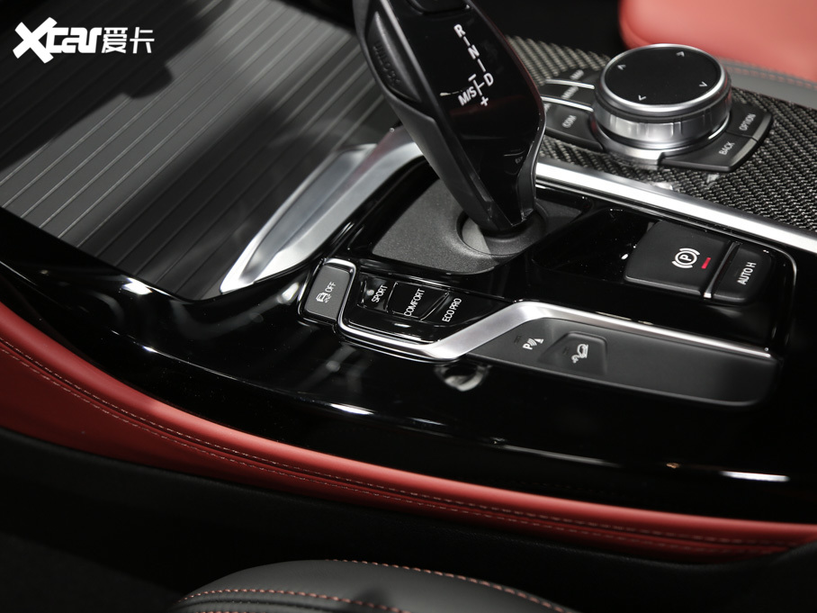 2019RX4 xDrive 25i Tʿ