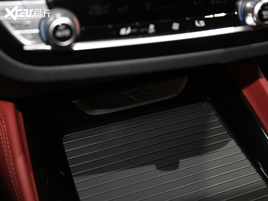 2019RX4 xDrive 25i Tʿ