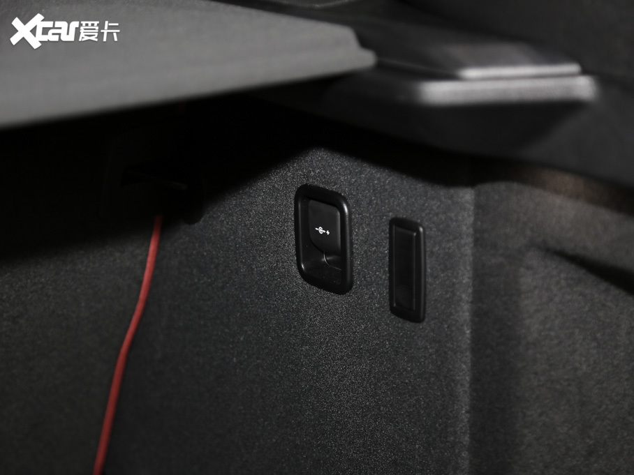 2019RX4 xDrive 25i Tʿ