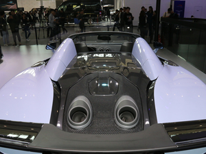 2019���~�P��600LT �Ϻ�܇չ