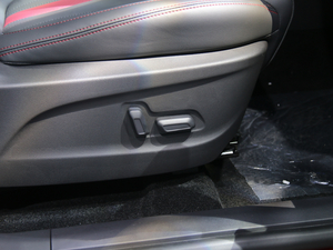 2020ͨMAXUS G50 Ϻ܇չ