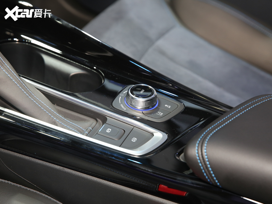 2020΢{(ln)6ʽ(dng)܇ 