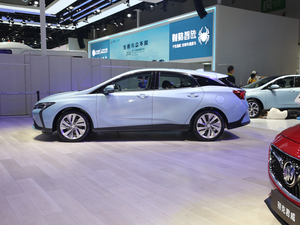 2020΢{(ln)6ʽ(dng)܇(ch) Ϻ܇(ch)չ