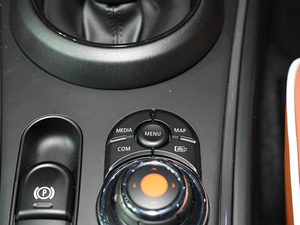 2021MINI COUNTRYMAN Ϻ܇չ