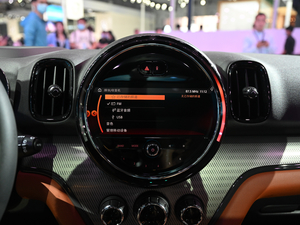 2021MINI COUNTRYMAN Ϻ܇չ