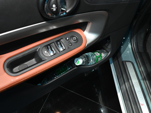 2021MINI COUNTRYMAN Ϻ܇չ