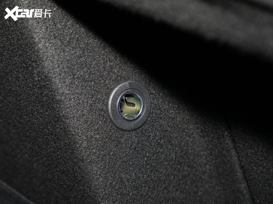 2021MINI JCW COUNTRYMAN 