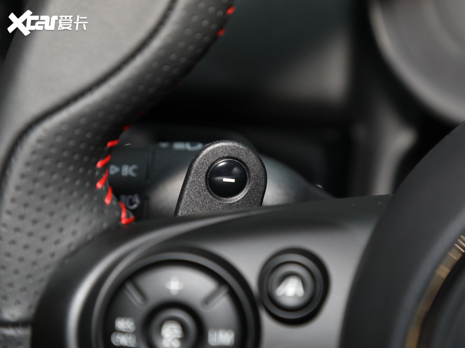 2021MINI JCW COUNTRYMAN 