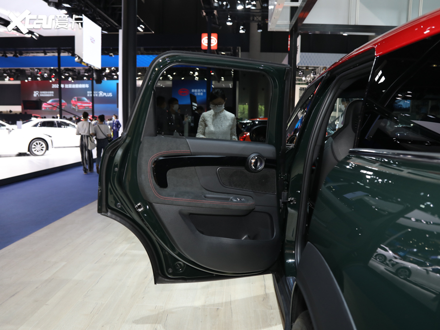 2021MINI JCW COUNTRYMAN 