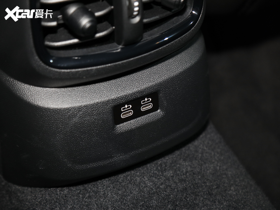 2021MINI JCW COUNTRYMAN 