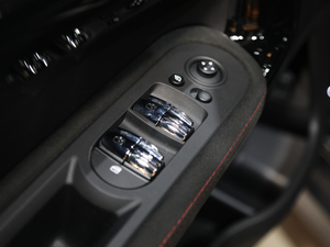 2021MINI JCW COUNTRYMAN Ϻ܇չ