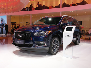 2020ӢQX60(M) Ϻ܇չ