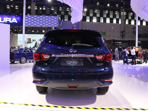 2020ӢQX60(M) Ϻ܇չ