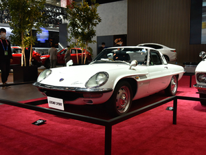 1967Cosmo Sport Ϻ܇չ