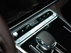 2021�����M8 �Ϻ�܇չ