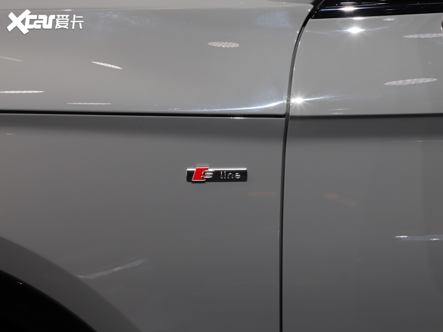 2021?yun)WQ5L Sportback 